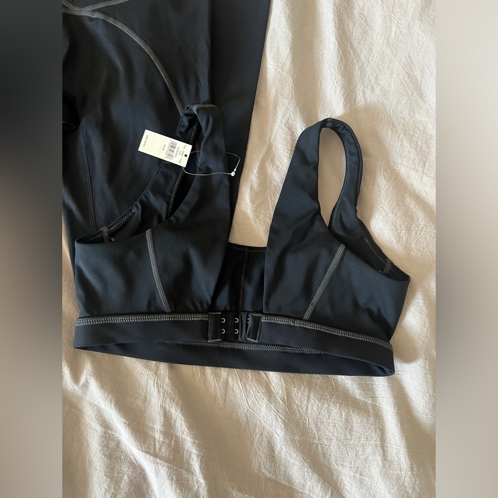 Black Workout Set - Picture 5 of 10